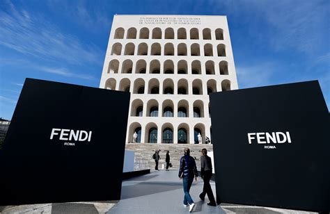 fendi roma milano